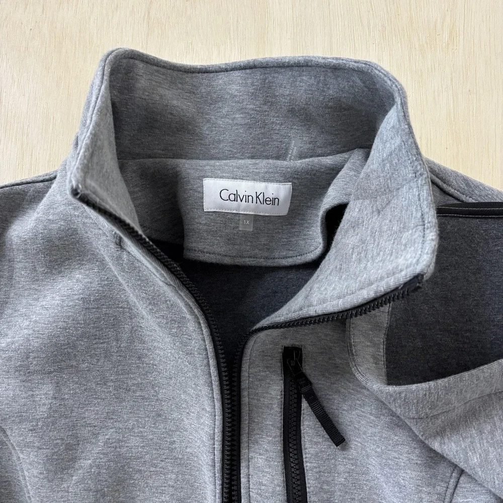 Calvin Klein Jacket Womens 1X Gray Hooded Softshell Full Zip Pockets‎ Stretch